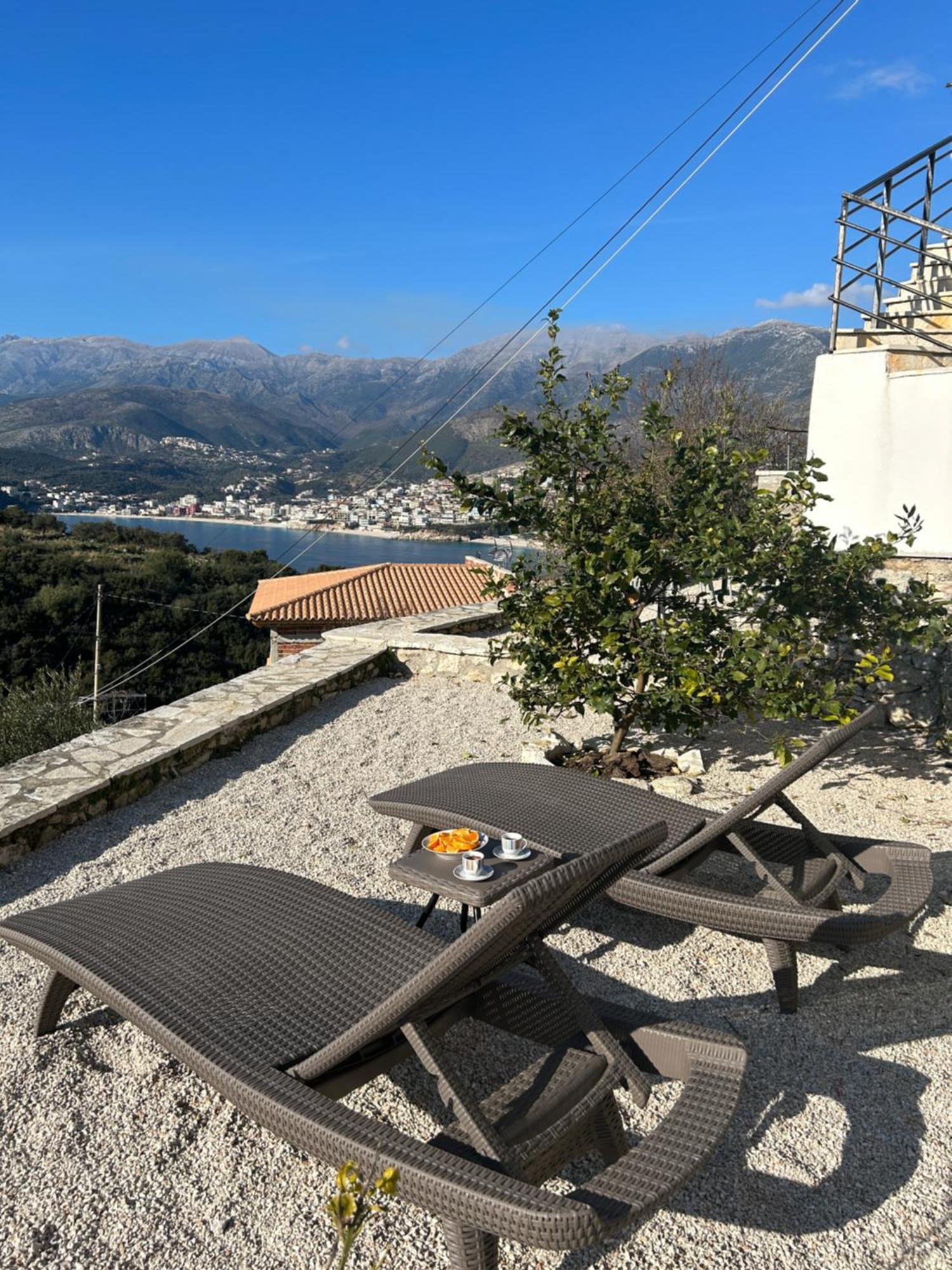Hostel On The Hill - By Filikuri Beach Himare Exterior photo